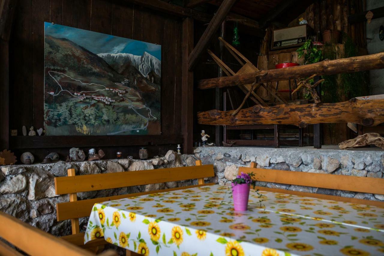 Apartmaji Berginc โคบาริด ภายนอก รูปภาพ